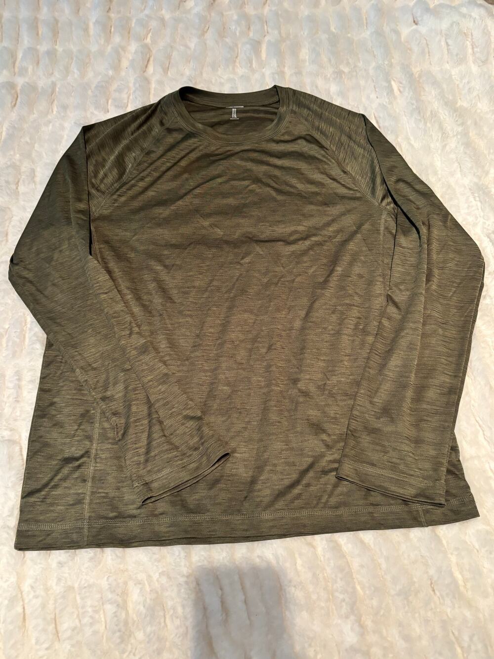 Amazon Essentials Men's Long Sleeve Performance Tee XL Heather Olive Athletic